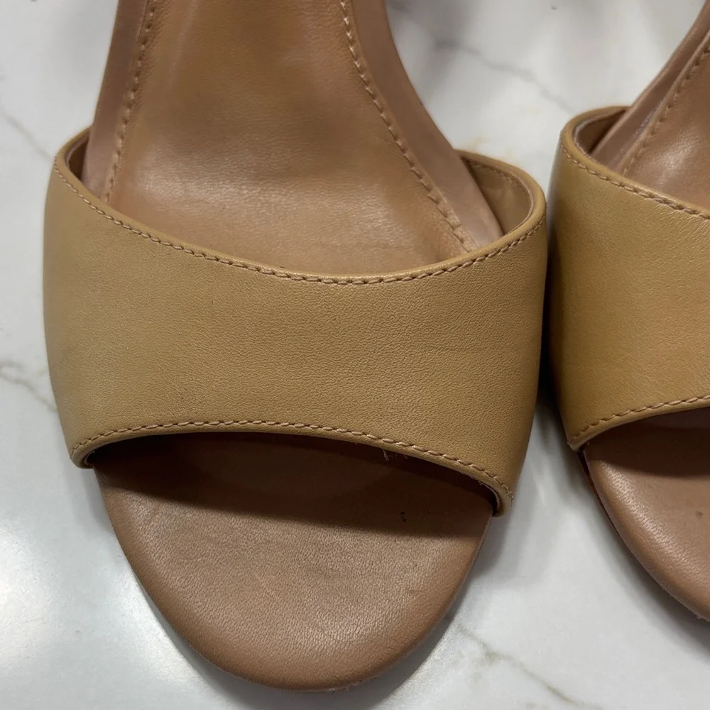 ANTONIO MELANI Tan Block Heel Sandals with Ankle Strap and Buckle